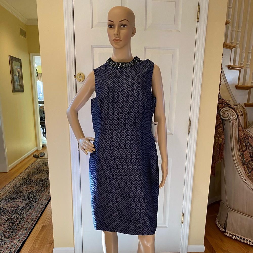 Brand New Ivanka Trump Navy Blue Dress size 10